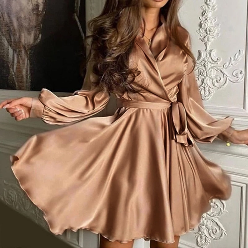 Robe midi en satin