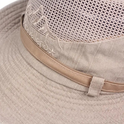Outdoor Sun Hat in Breathable and Adjustable Cotton for Hiking