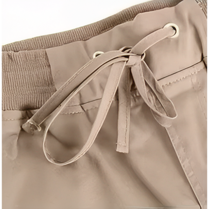 Justerbar og komfortabel dameshorts for tur