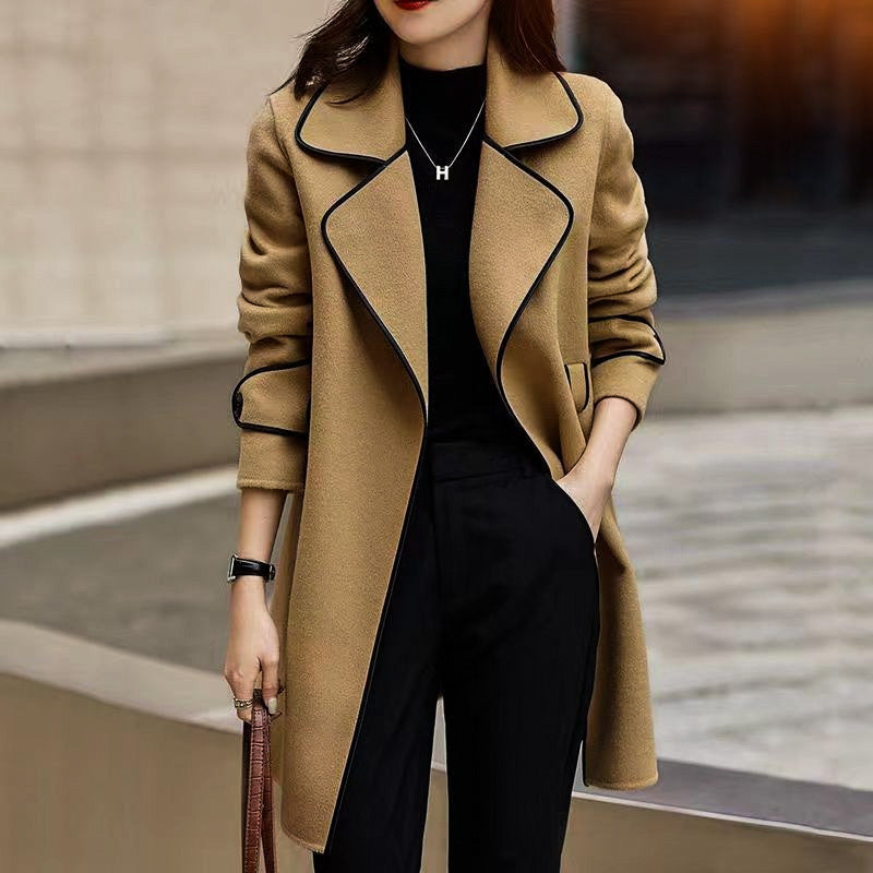 Emma Elegant Coat in Premium Wool
