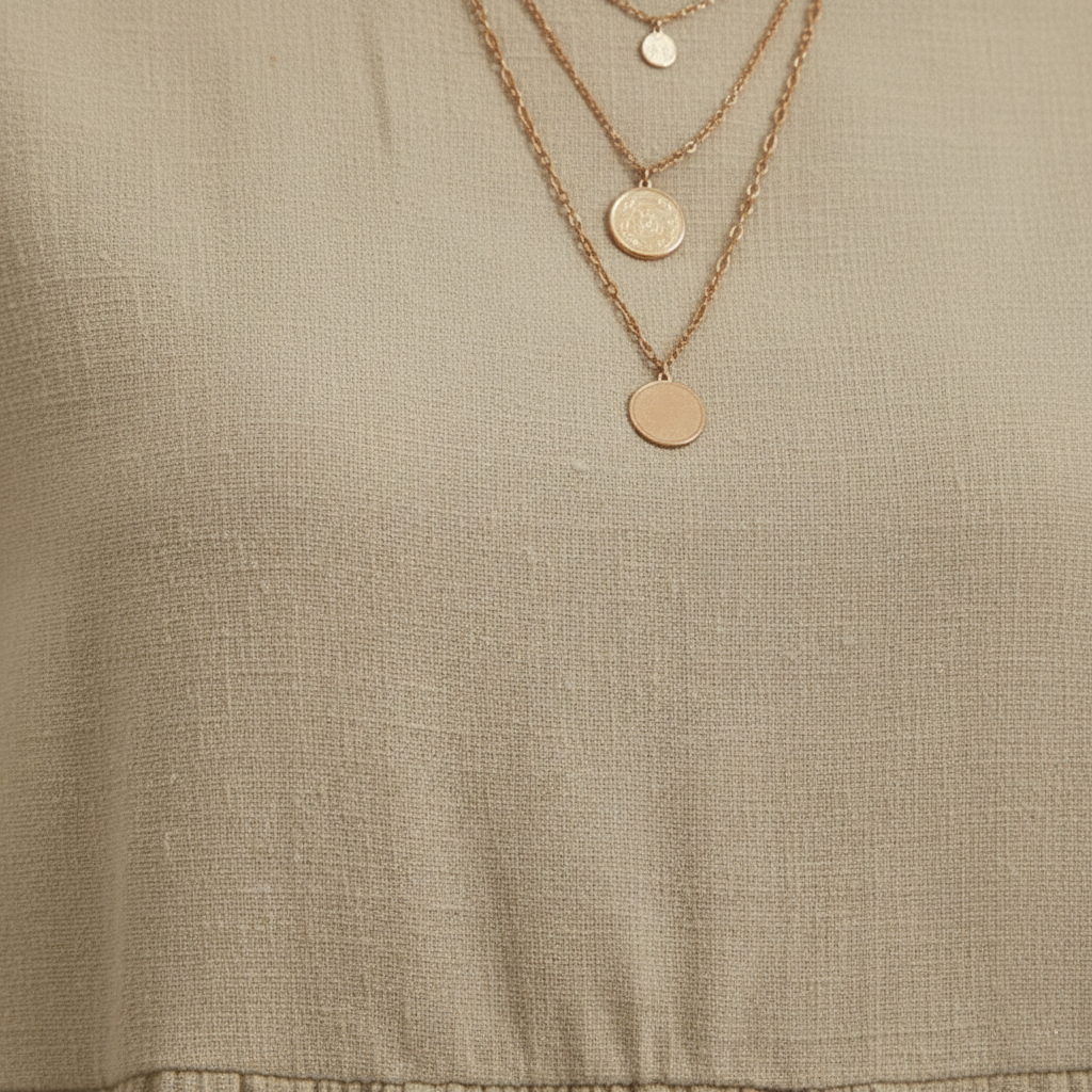 Emma Elegant A-formet Kjole med Korte Ermer