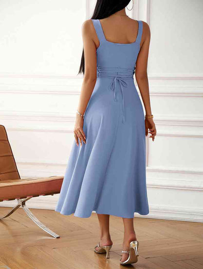 Emma Elegant Midi Dress with Square Neckline and Bow Detail