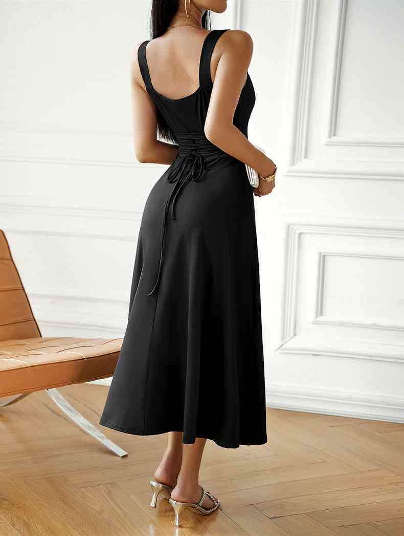 Emma Elegant Midi Dress with Square Neckline and Bow Detail