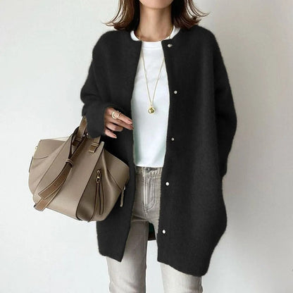 Léa – Cardigan doux en maille à boutons
