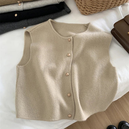 Léa Soft Sleeveless Knit Cardigan