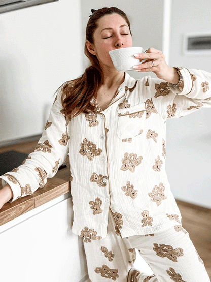 Soft and breathable cotton pajama with bear print