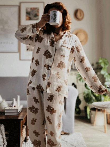 Soft and breathable cotton pajama with bear print