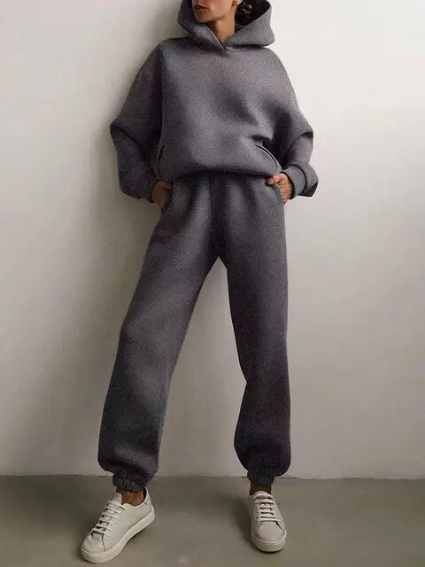Léna – Ensemble doux et élégant en maille avec hoodie et pantalon