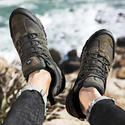 Men's Waterproof Trekking Shoes with Quick Drying