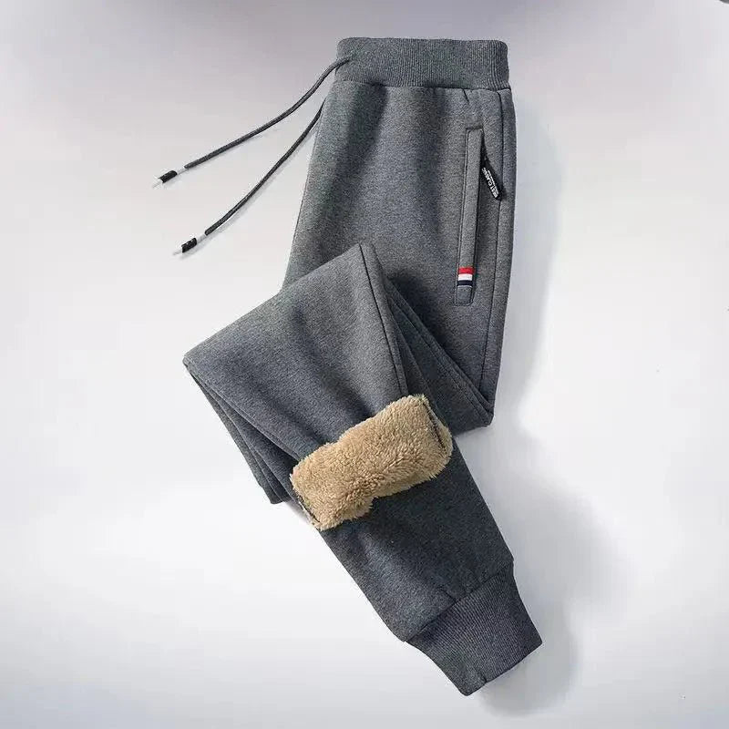 Fleece-Lined Sweatpants for Outdoor Activities