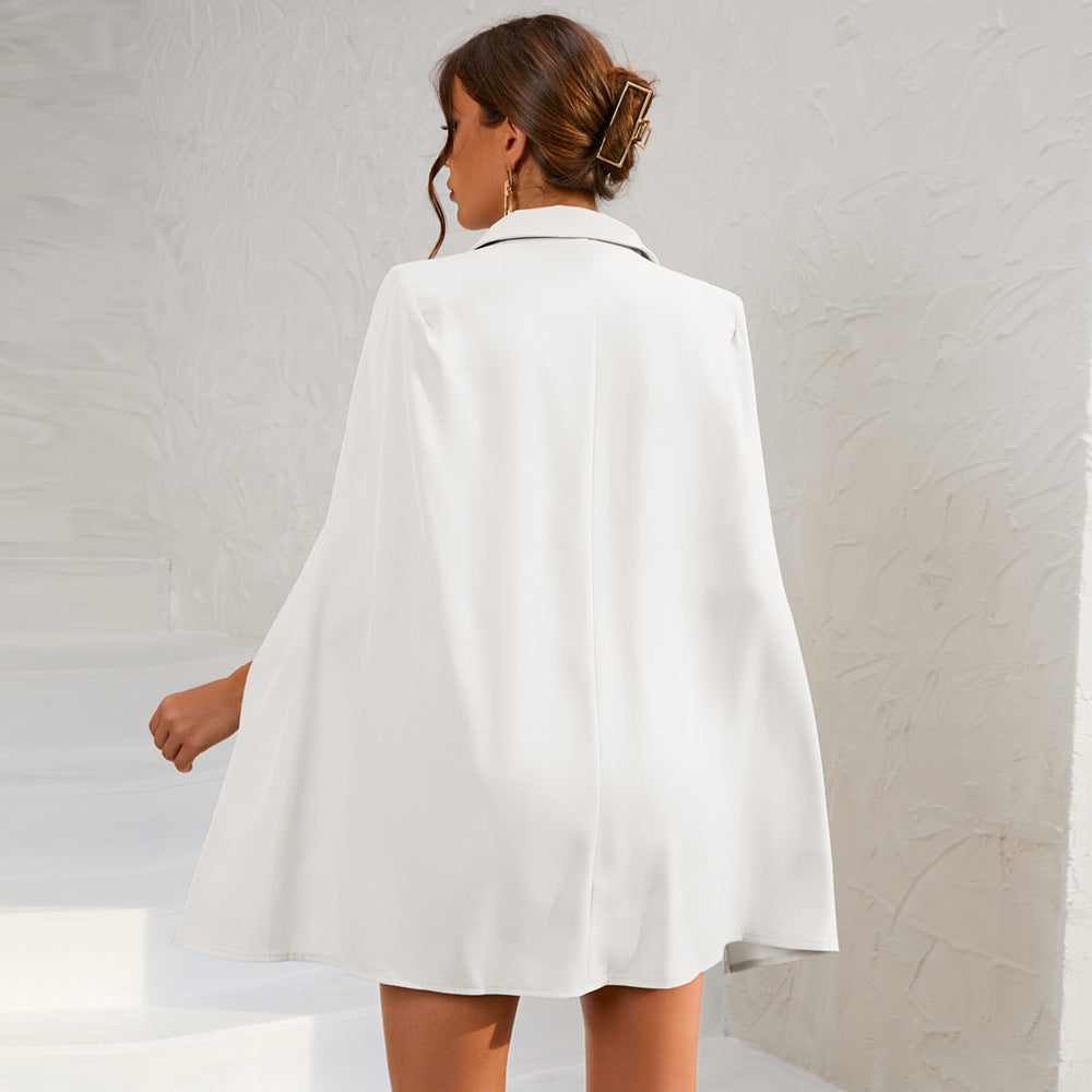 Robe Blazer Femme - Coupe Cintrée - Double Boutonnage avec Cape Élégante