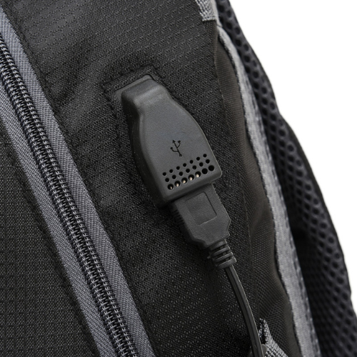 40L Hiking Backpack with USB Adapter for Connected Hikers