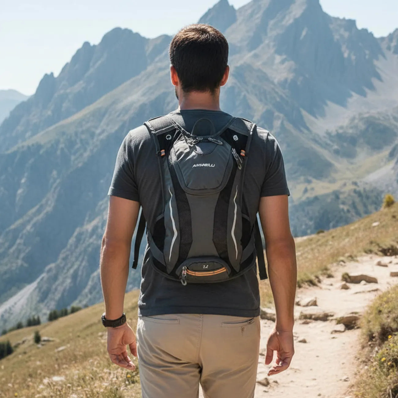 Sac à Dos d'Hydratation Déperlant Léger avec Dos Ventilé pour Randonnée et Vélo