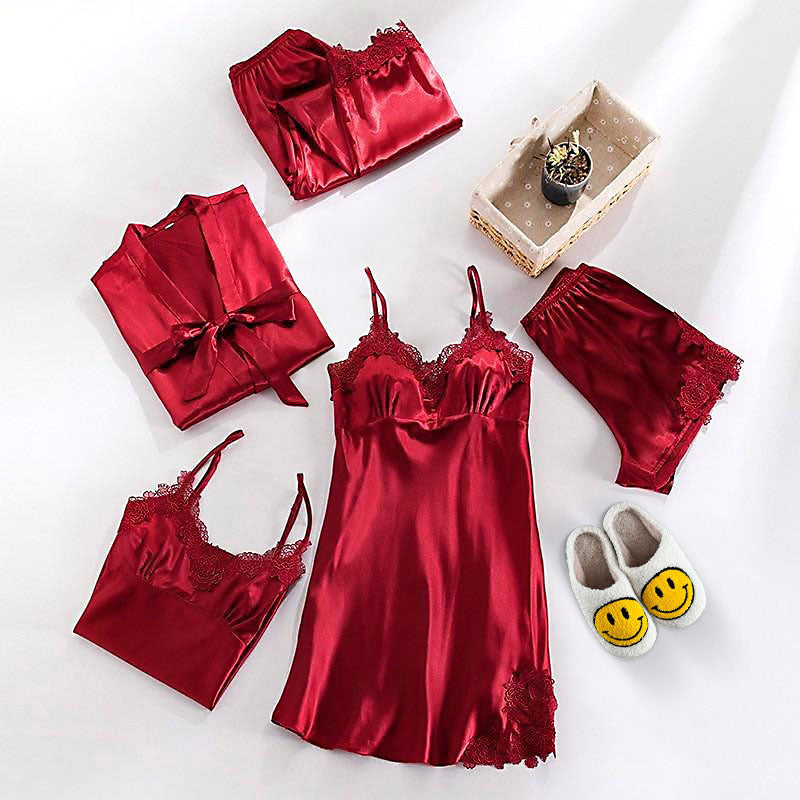 Sophie Ensemble Satiné Élégant – Pyjama 5 Pièces avec Détails en Dentelle