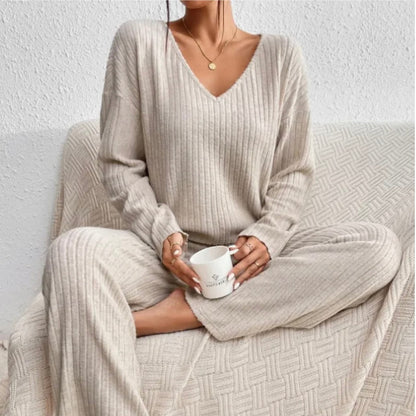 Sophie – Ensemble tricoté côtelé élégant et confortable