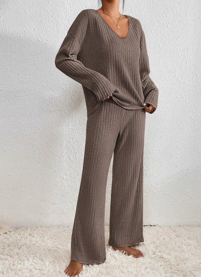 Sophie – Ensemble tricoté côtelé élégant et confortable