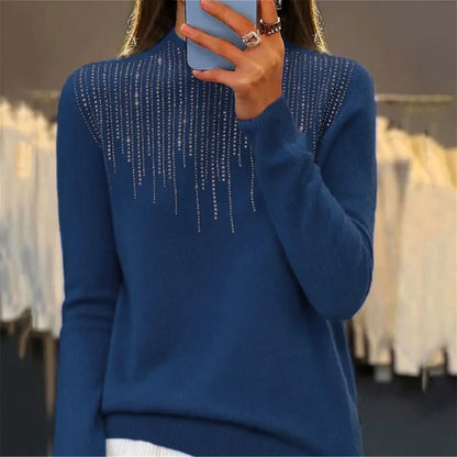 Sophie – Pull doux à col montant orné de sequins