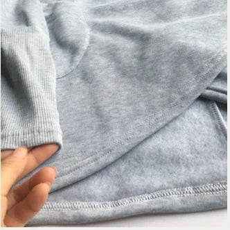 Sophie – Sweat à capuche asymétrique élégant et moderne