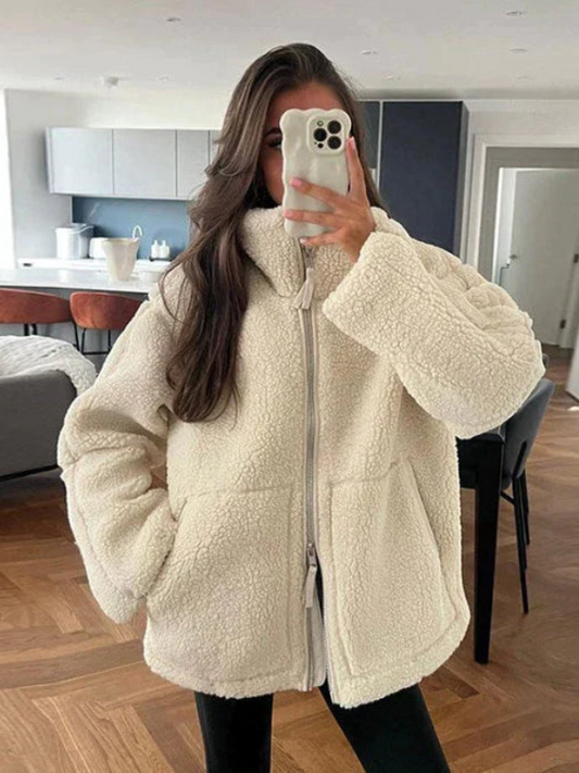 Sophie – Veste douce en polaire sherpa élégante et confortable
