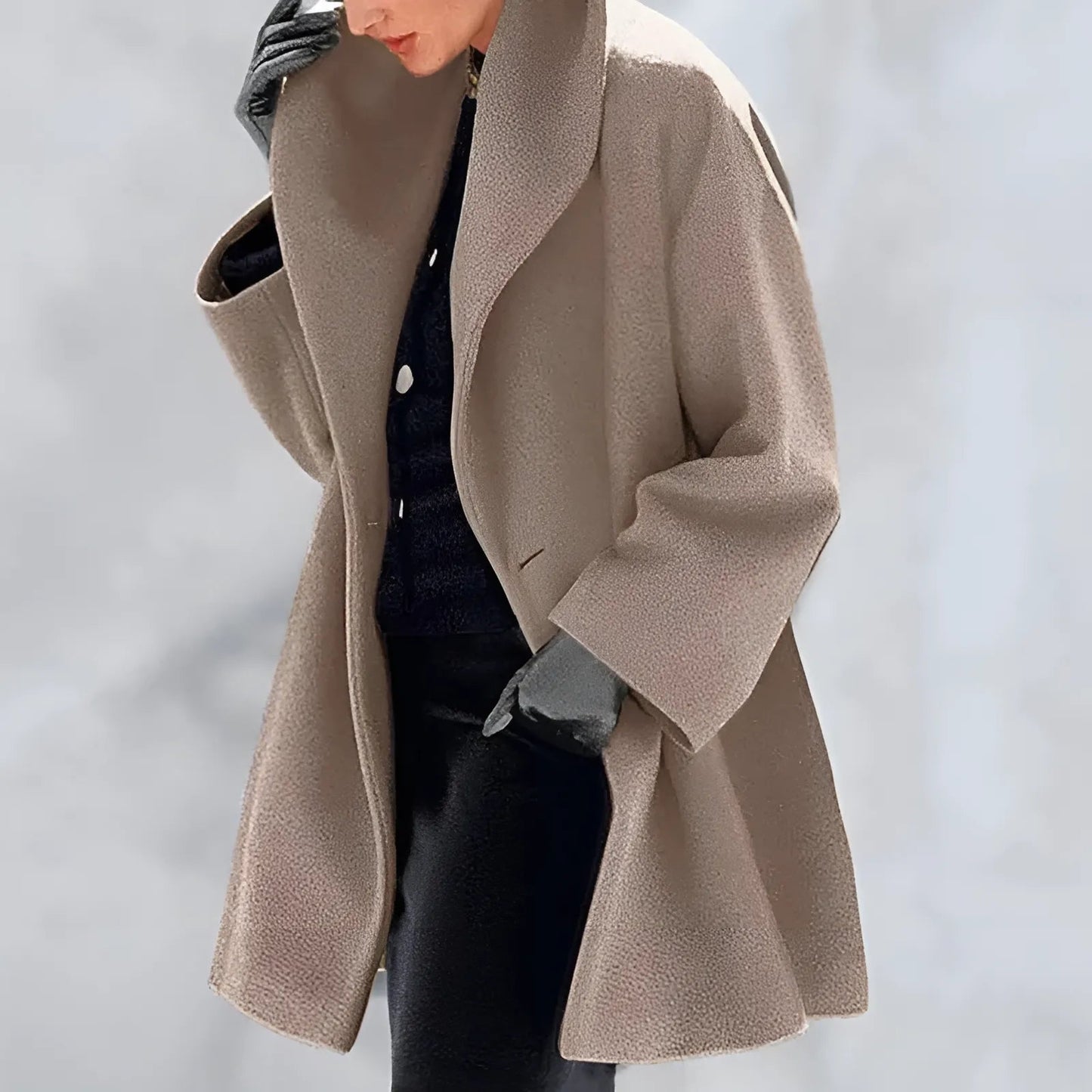 Sophie – Elegant winter coat with hood for women