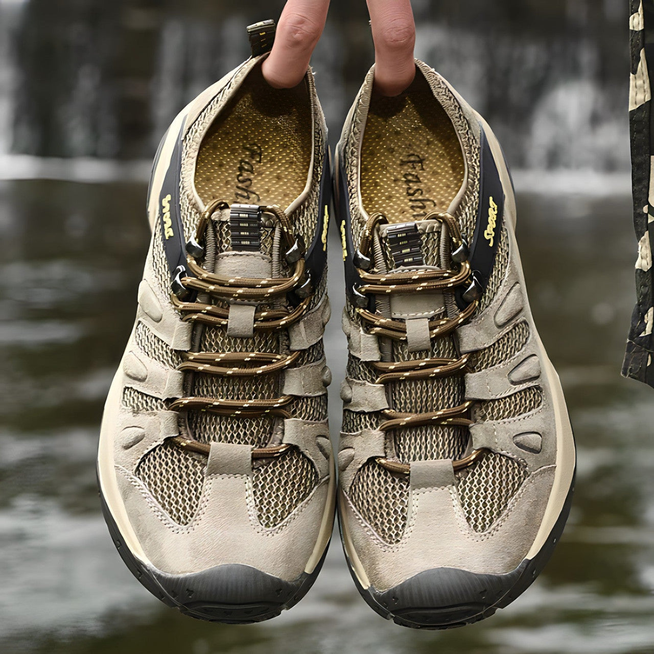 Lightweight Women's Hiking Shoes