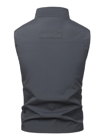 Lightweight Men's Vest with Multiple Pockets for Outdoor Activities