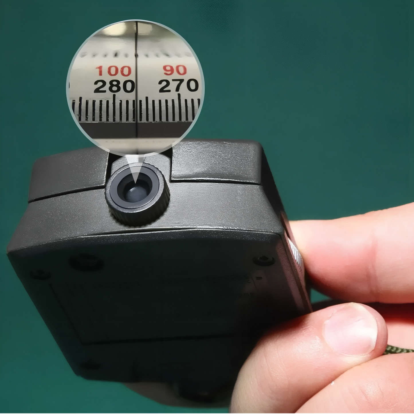 Boussole de Randonnée Compacte avec Clinomètre et Cadran Lumineux