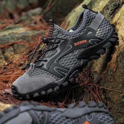 Chaussures d'Eau Homme à Mesh Respirant Drainant, Semelle Souple Antidérapante et Serrage Rapide