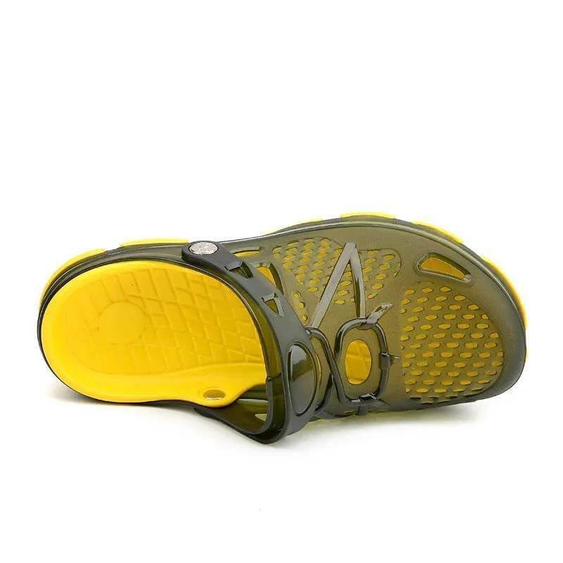 Sabots Outdoor Homme Ajourés et Légers à Enfiler pour Plage et Bord de l'Eau
