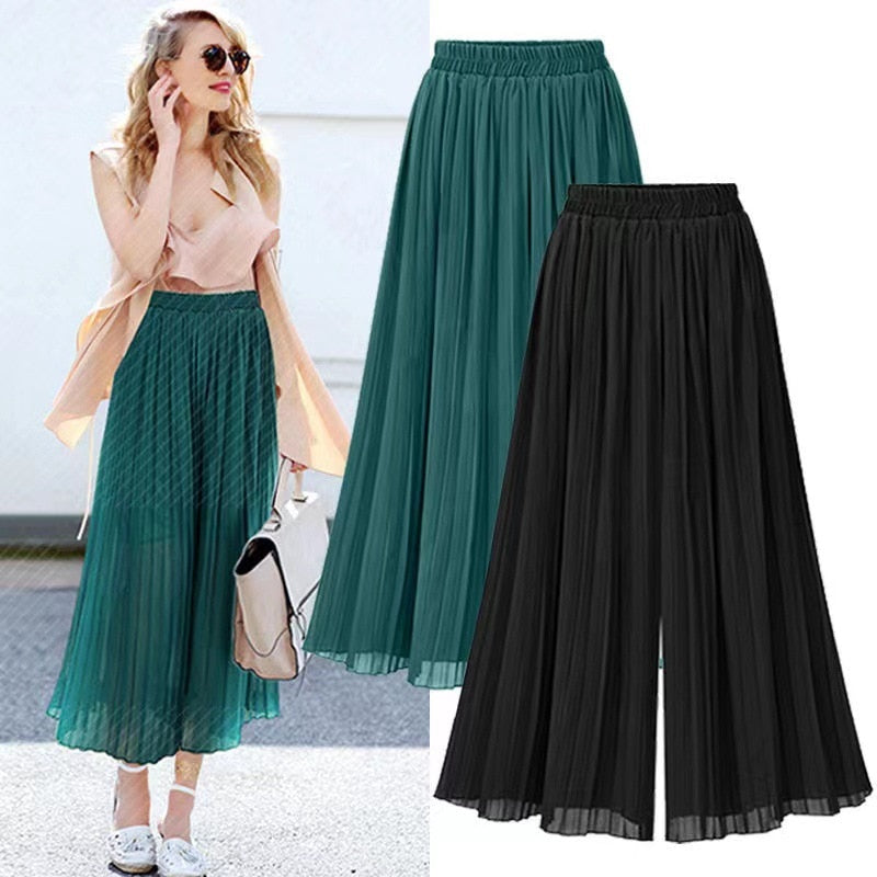 Élise Fluid and Elegant Pleated Palazzo Pants