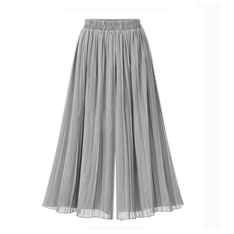 Élise Fluid and Elegant Pleated Palazzo Pants