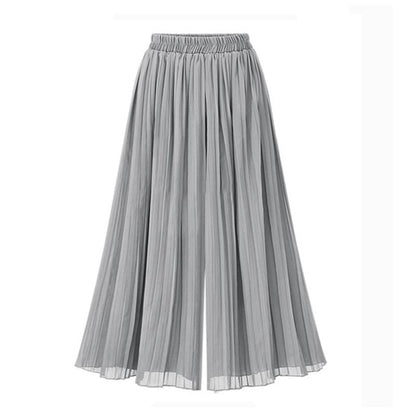Élise Fluid and Elegant Pleated Palazzo Pants