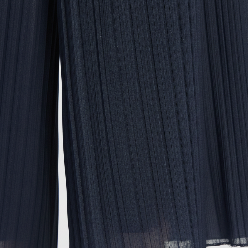 Élise Fluid and Elegant Pleated Palazzo Pants