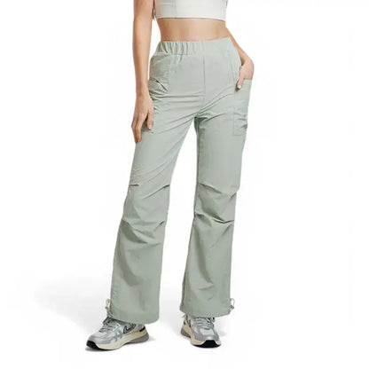 Pantalon de Randonnée Femme en Nylon Taslon Léger 230 g, Coupe Cargo Anti-UV avec Poches
